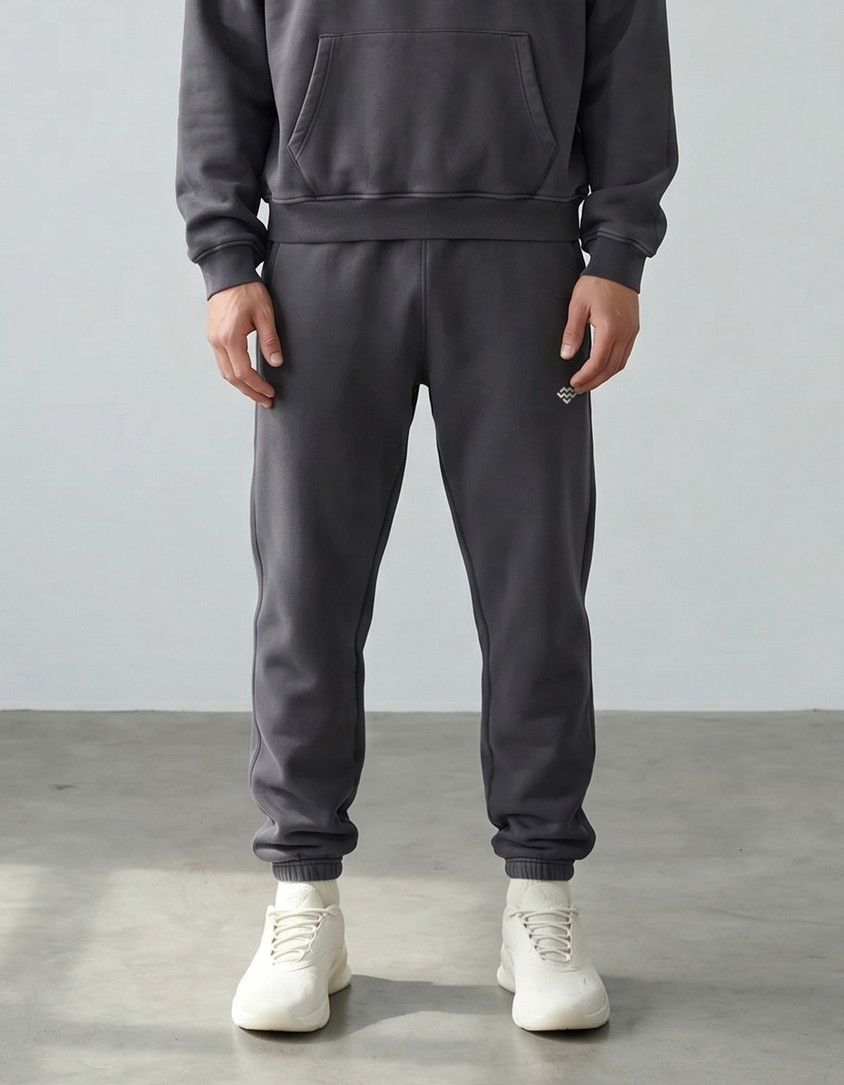 Heavyweight Warm Up Joggers (Washed Black)